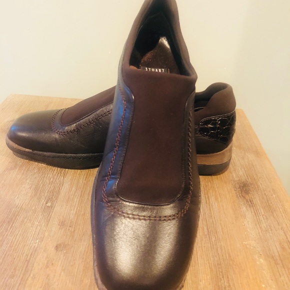 Stuart Weitzman Shoes - Stuart Weitzman Slip on Loafers